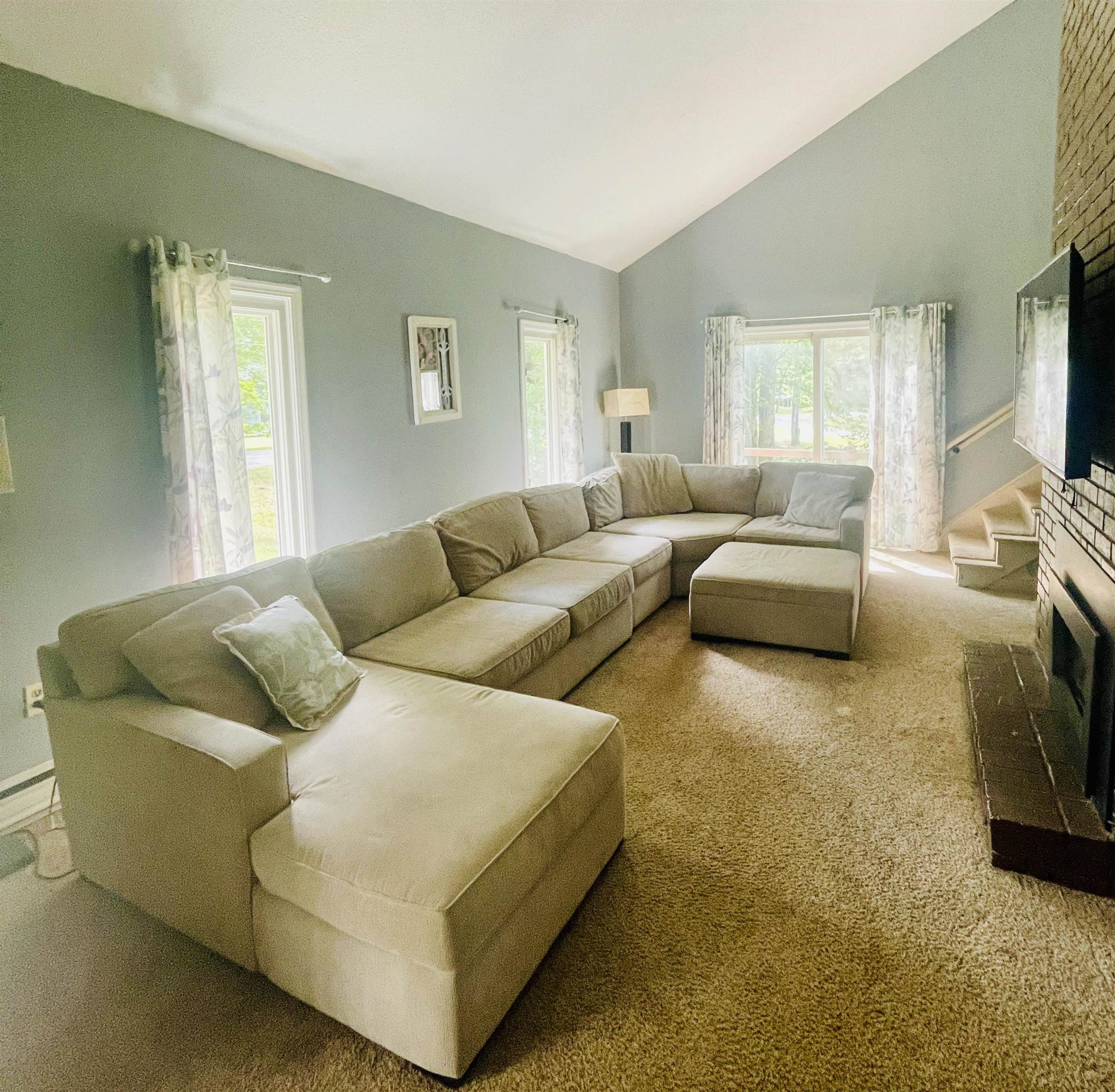 421 Pendleton Lane
