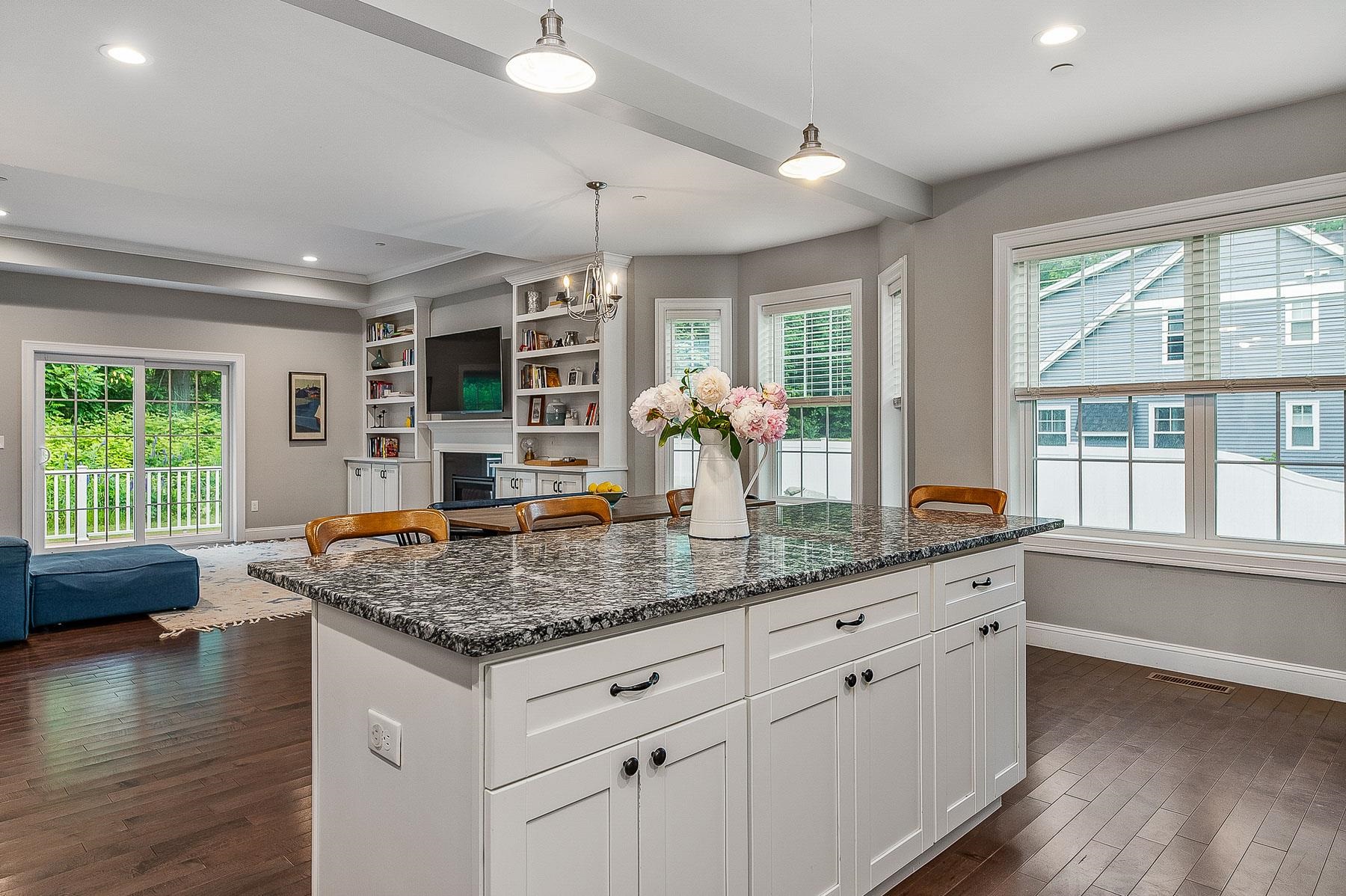 7 Oak Knoll Lane