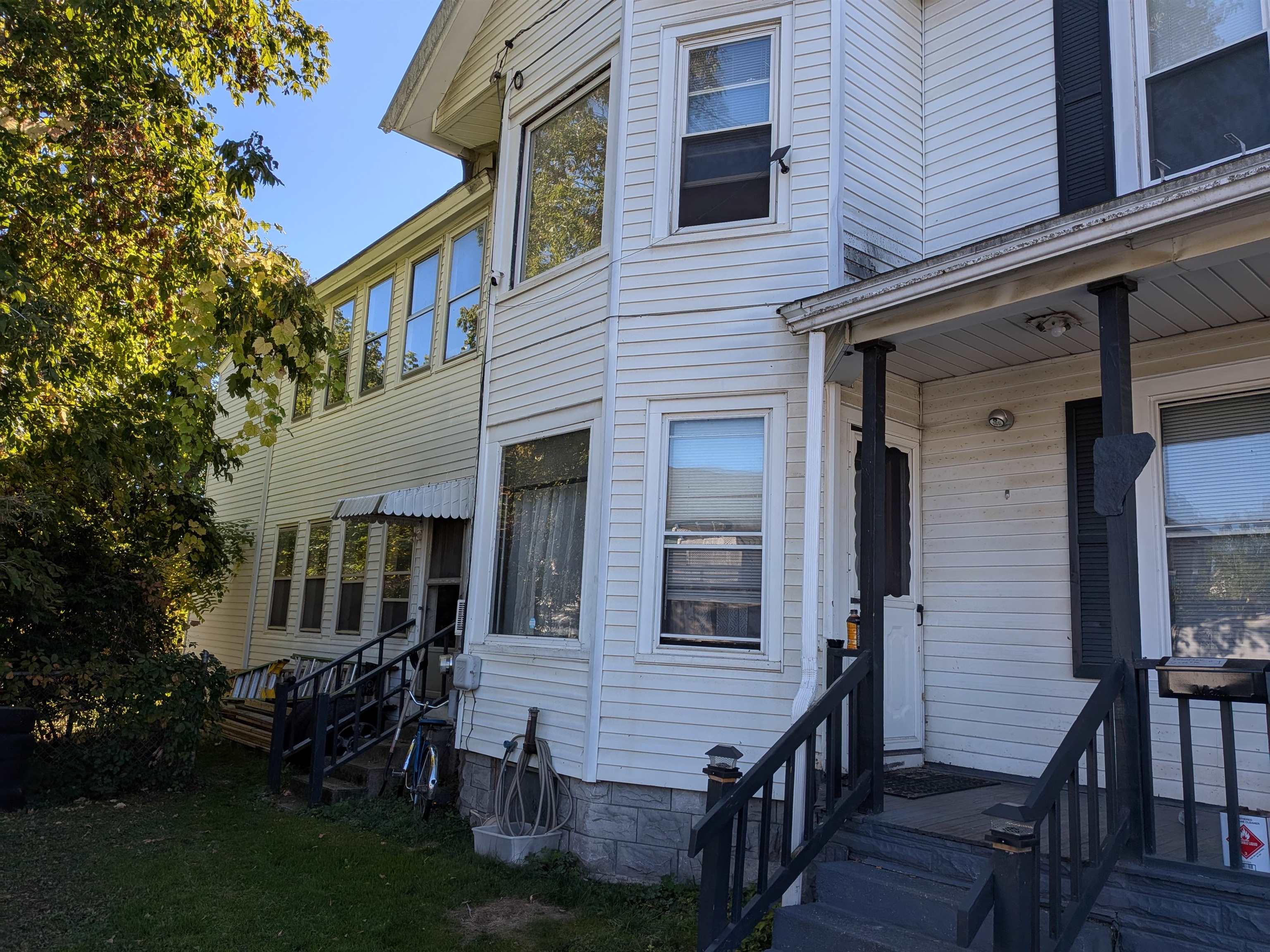 90 River Street