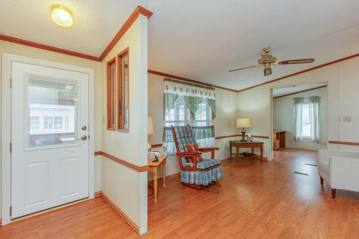 Gilford, New Hampshire 03249, United States, 2 Bedrooms Bedrooms, ,2 BathroomsBathrooms,Residential,Pending,152512