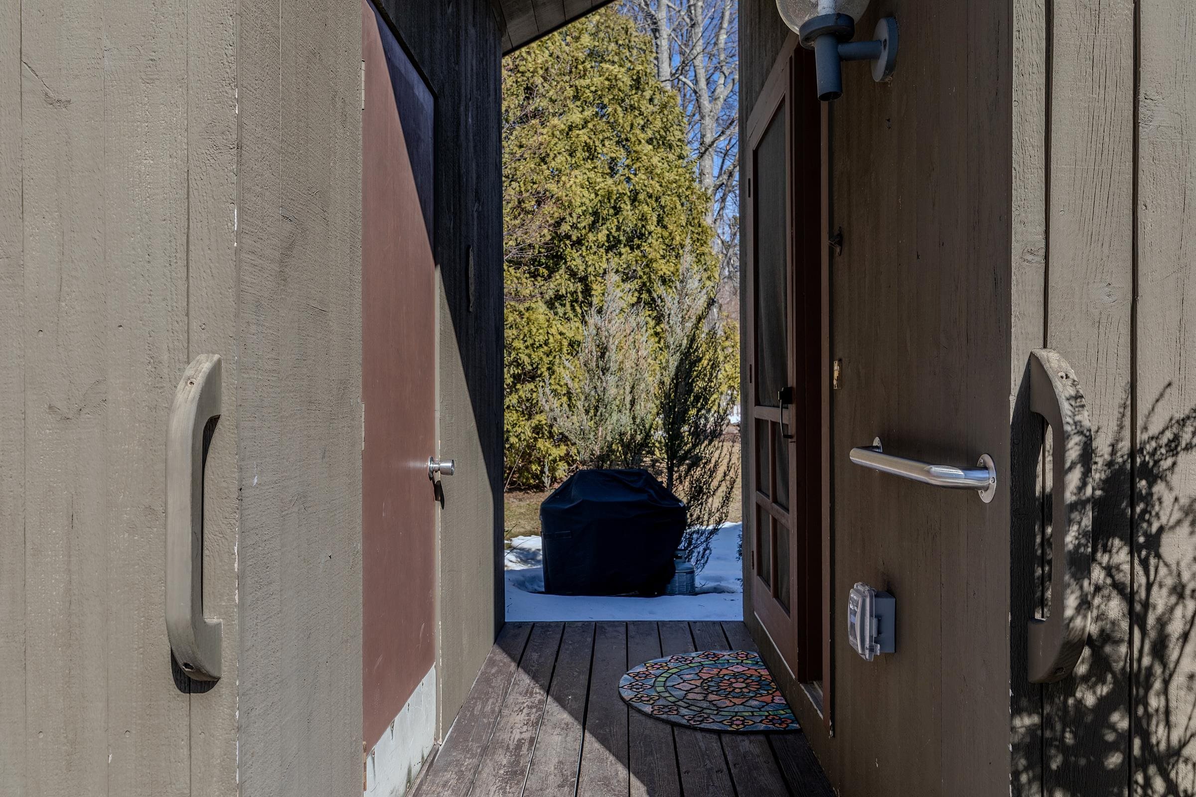 94 Murray Hill Woods Road 64