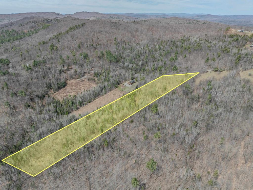 Photo of 2 Mountain Road, Dalton, NH 03598 (MLS # 5086114)