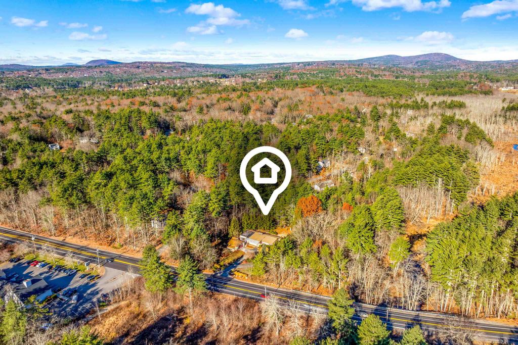 Photo of 453 Route 101, Bedford, NH 03110 (MLS # 5070445)