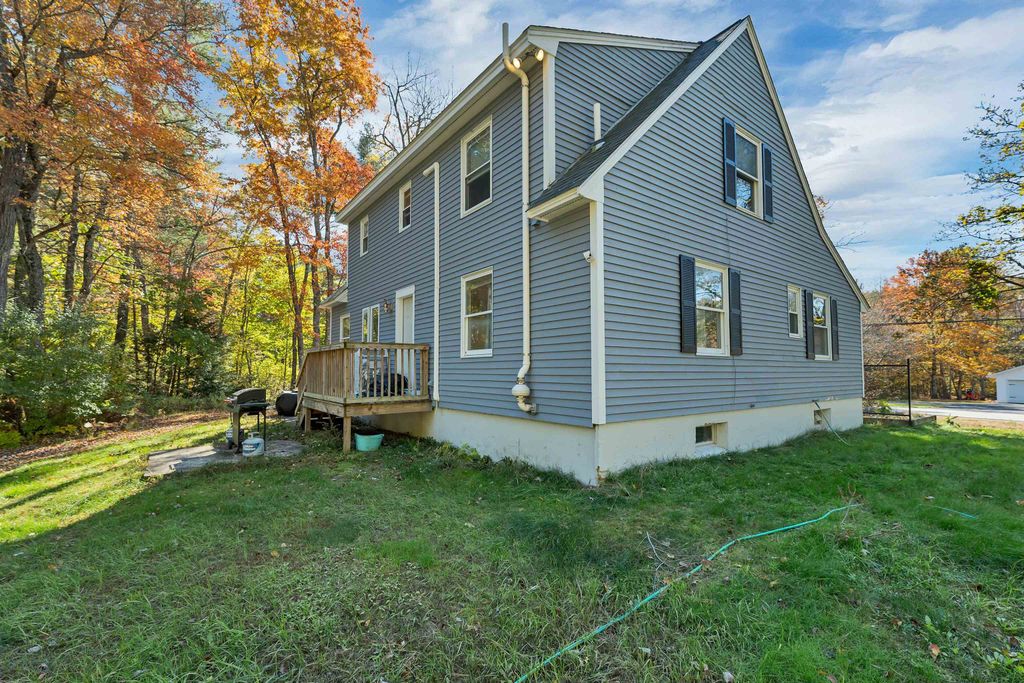 Photo of 179 Stage Road, Nottingham, NH 03290 (MLS # 5066966)