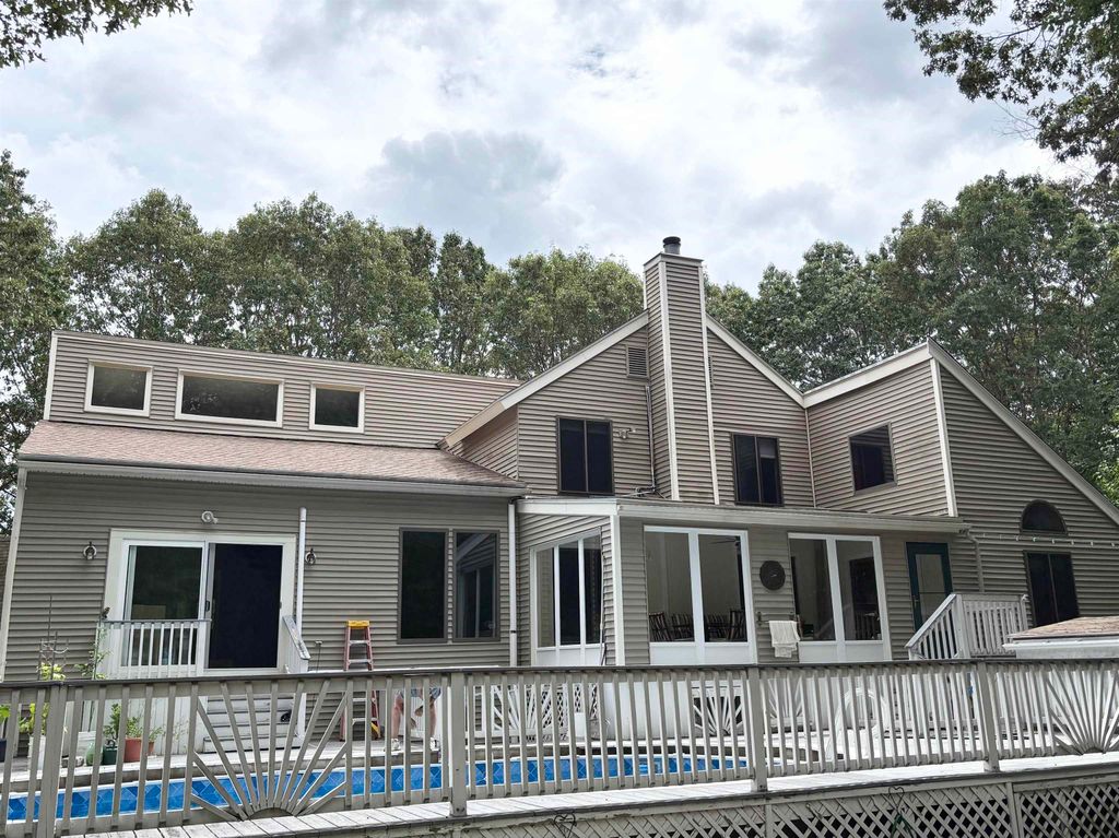 Photo of 2 Remington Court, Derry, NH 03038 (MLS # 5032111)