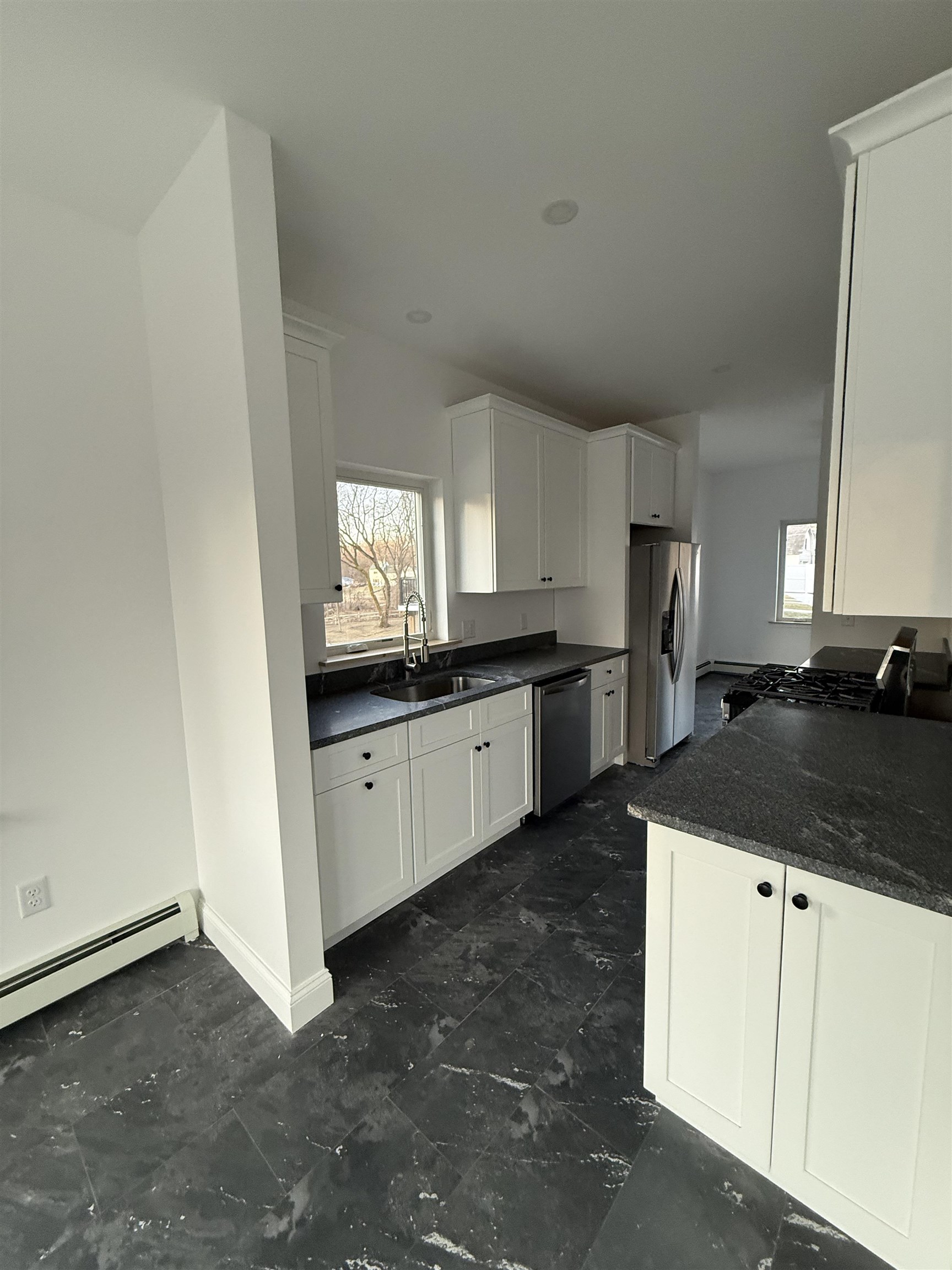 Vergennes, Vermont 05491, United States, 2 Bedrooms Bedrooms, ,2 BathroomsBathrooms,Residential,Active,93662