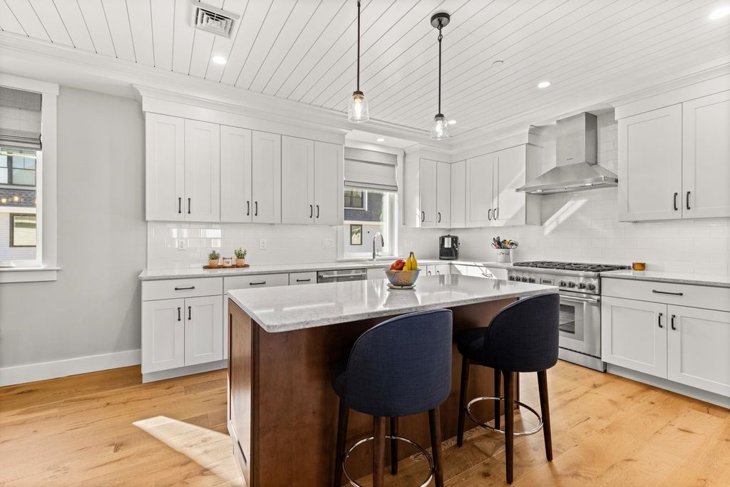 Photo of 4 LITTLE BAY Drive, Dover, NH 03820 (MLS # 5062524)