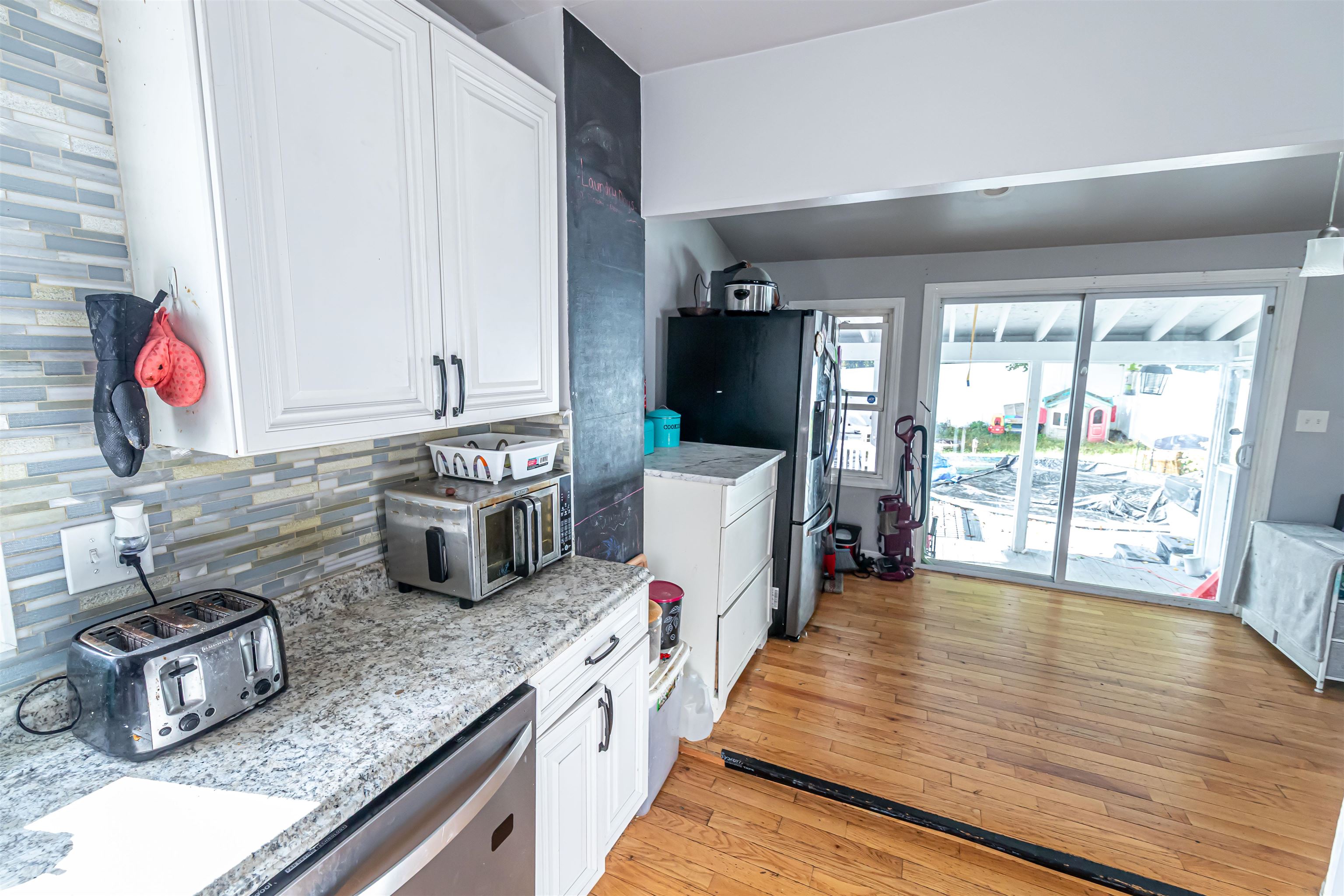 10 North Main Street