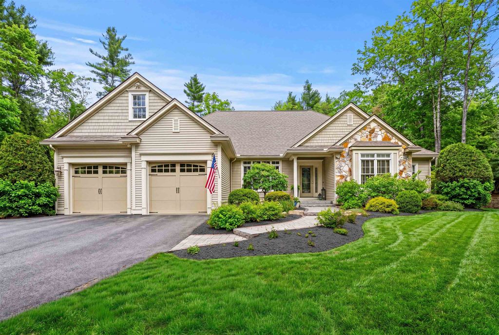 Photo of 12 Amber Lane, Bedford, NH 03110 (MLS # 5085585)