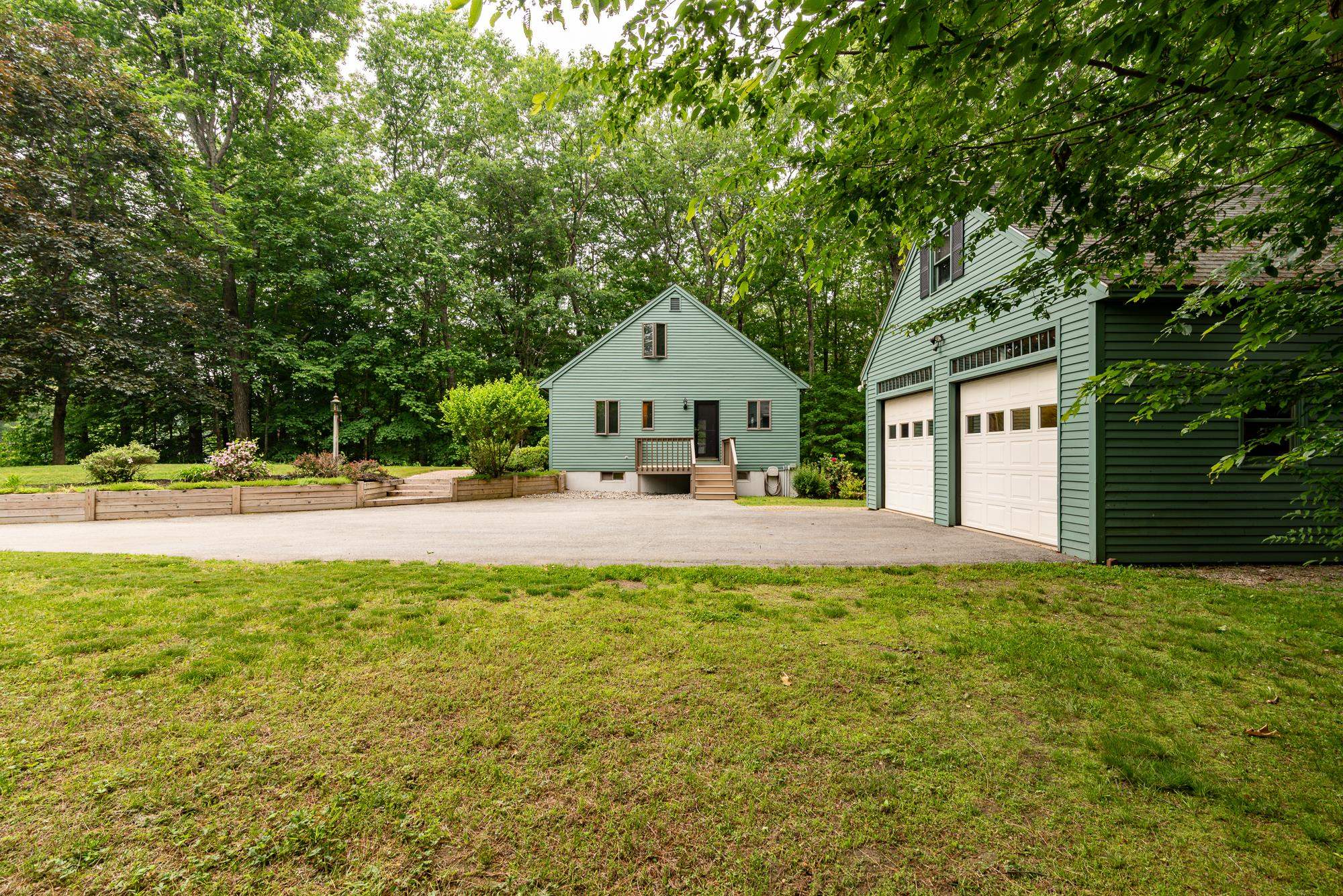 315 Middle Road