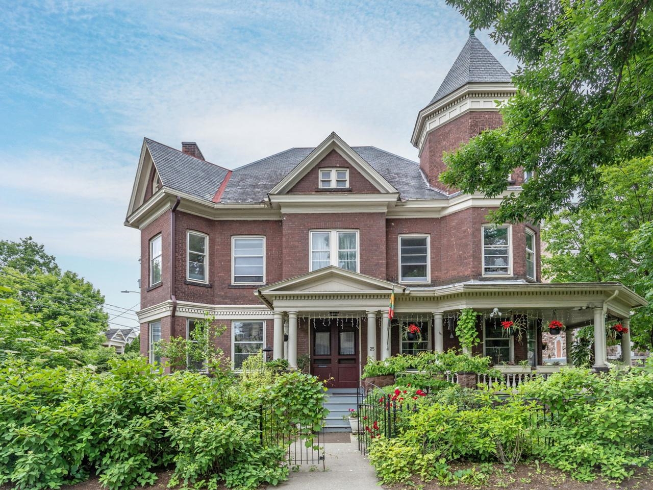 Photo 1 of 60 — 25 Buell Street, Burlington, VT 05401
