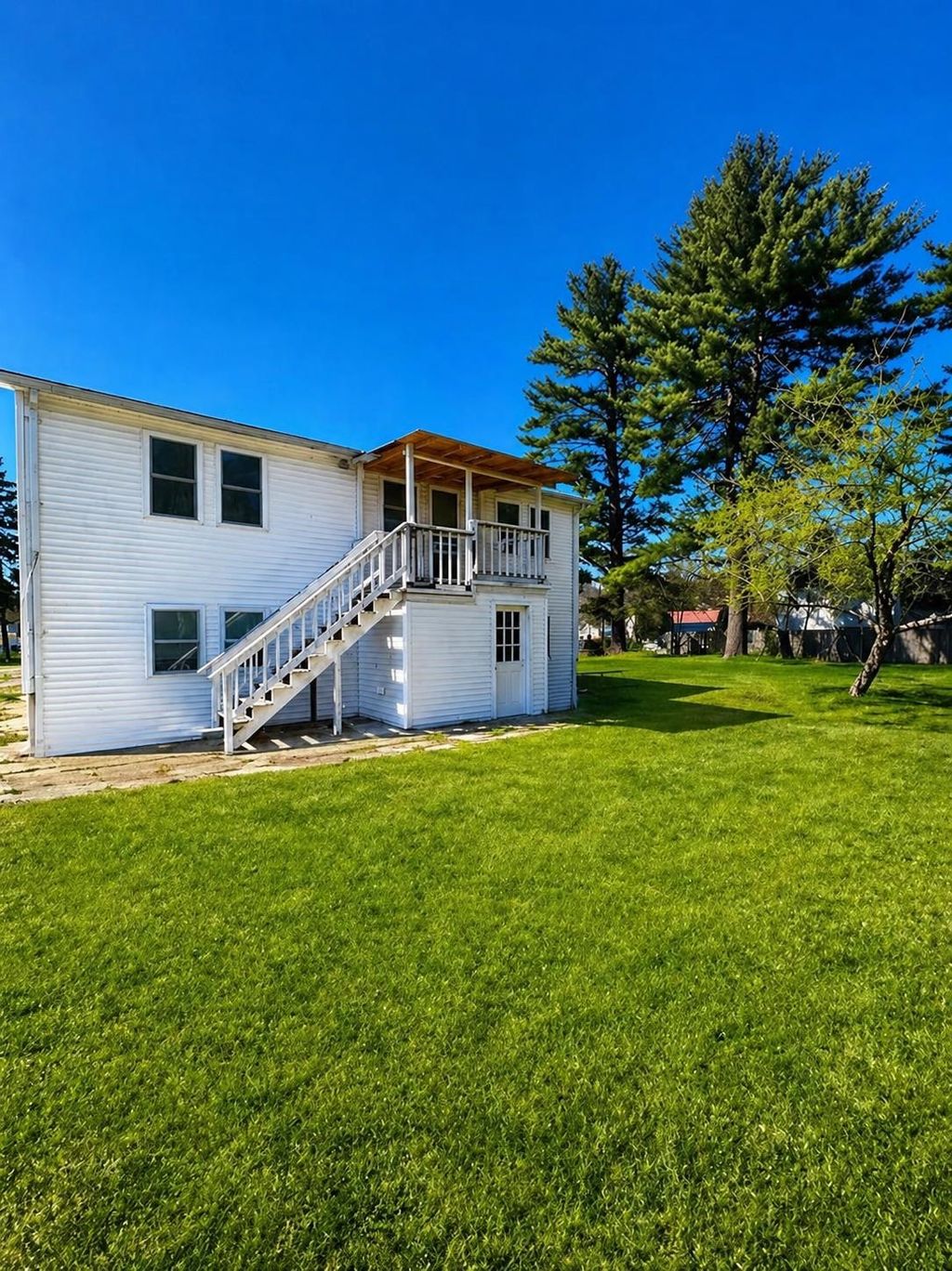 Photo of 5 Meadow Lane #5-7, Allenstown, NH 03275 (MLS # 5085165)