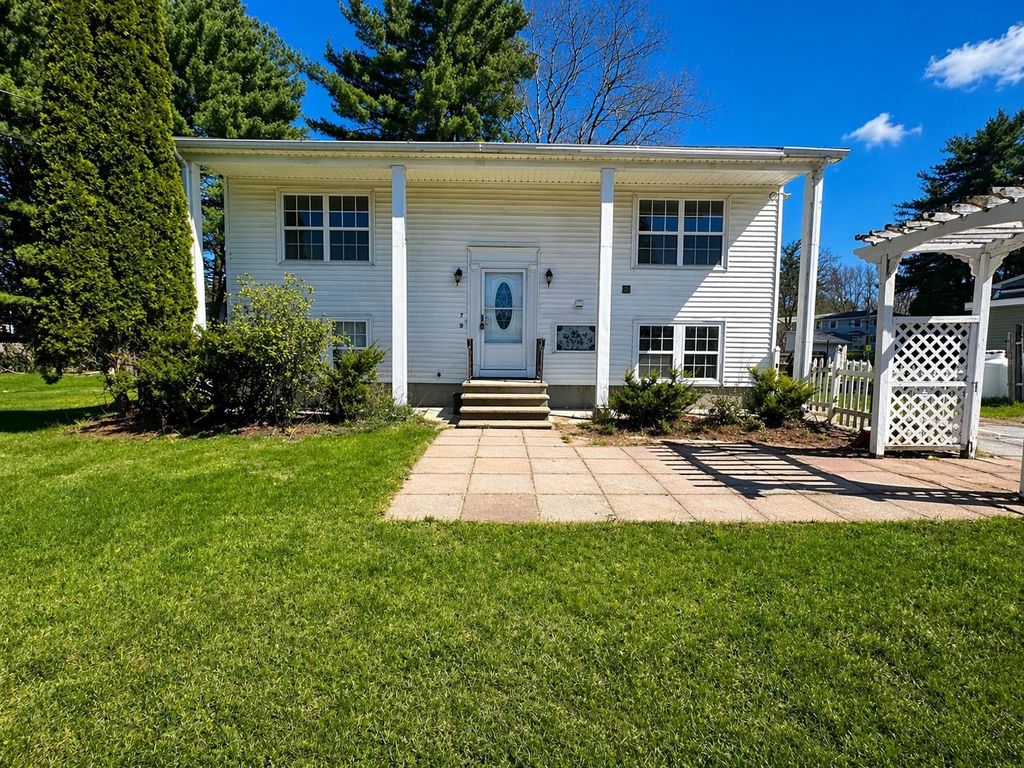 Photo of 5 Meadow Lane #5-7, Allenstown, NH 03275 (MLS # 5085165)