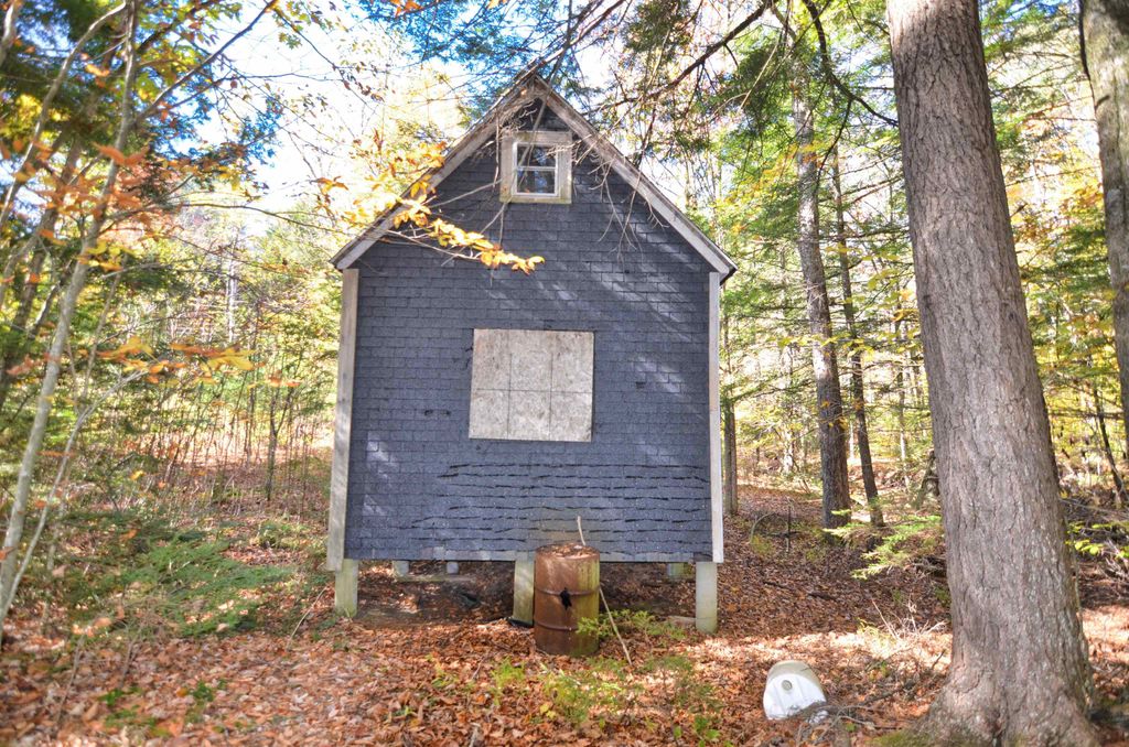 Photo of 46 Grafton Road, Wilmot, NH 03287 (MLS # 5066480)