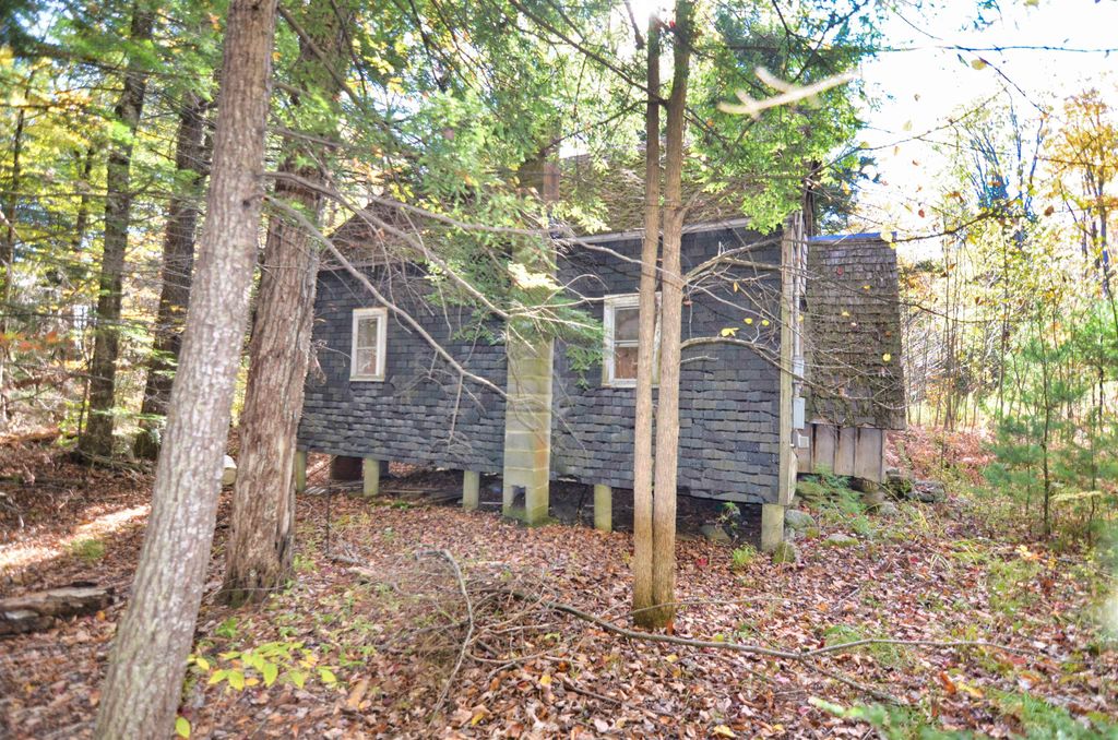 Photo of 46 Grafton Road, Wilmot, NH 03287 (MLS # 5066480)