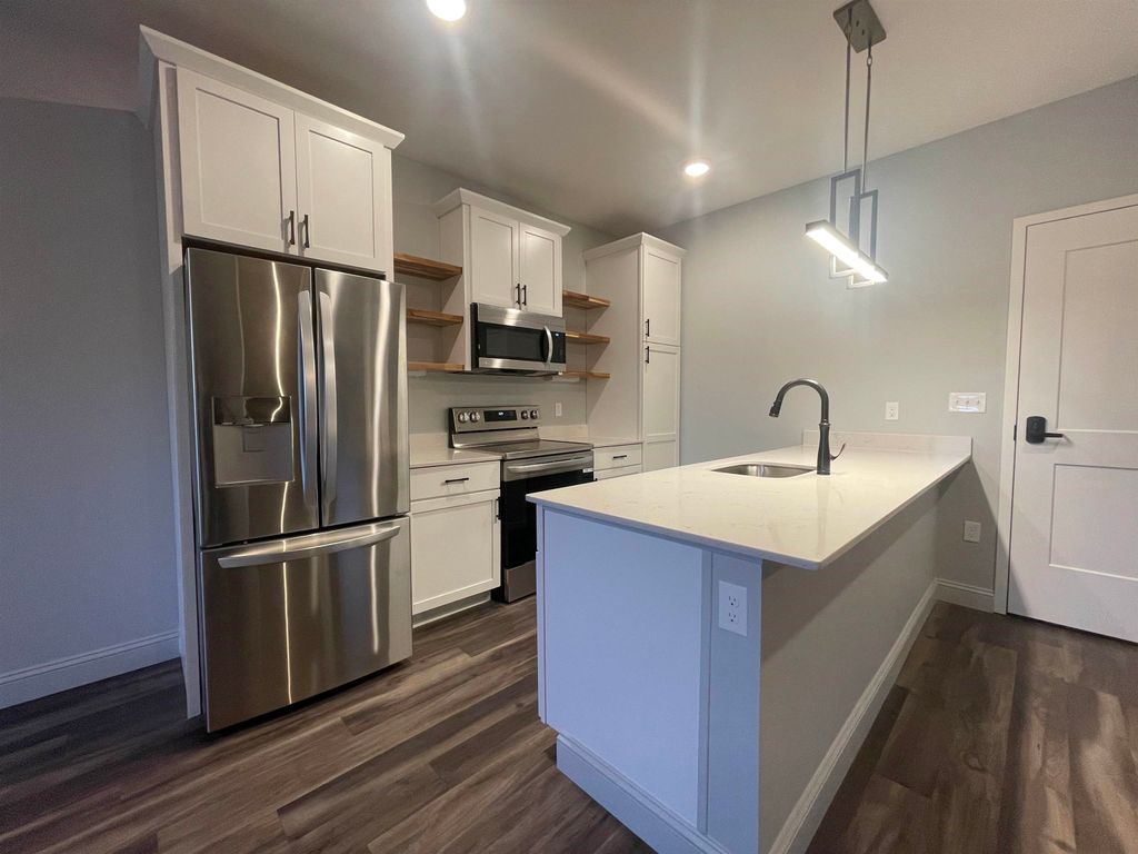 Photo of 25 Lowell Street #306, Manchester, NH 03101 (MLS # 5081639)