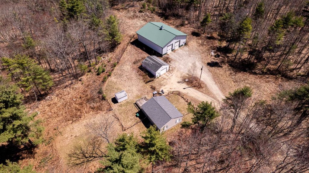 Photo of 256 Old Bay Road, New Durham, NH 03855 (MLS # 5085655)