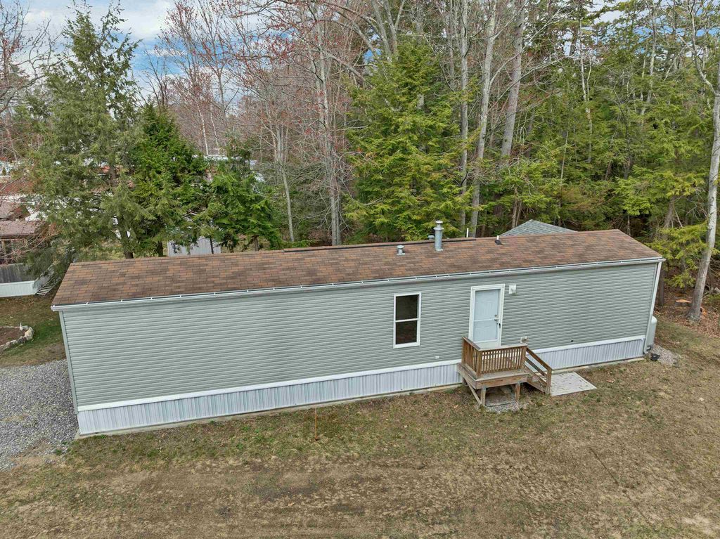 Photo of 343 Old Lake Shore Road #21, Gilford, NH 03249 (MLS # 5084879)