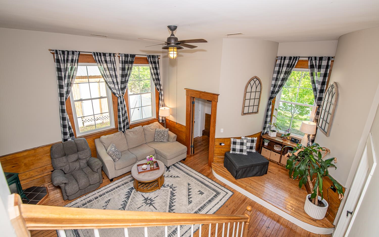 Epping, New Hampshire 03042, United States, 3 Bedrooms Bedrooms, ,2 BathroomsBathrooms,Residential,Pending,131054