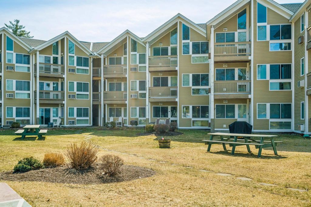 Photo of 115 Weirs Road #104, Gilford, NH 03249 (MLS # 5083557)