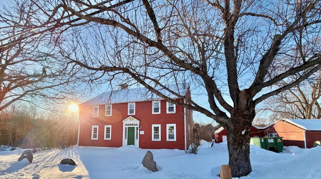 Photo of 217 Portsmouth Avenue, Stratham, NH 03885 (MLS # 5075471)