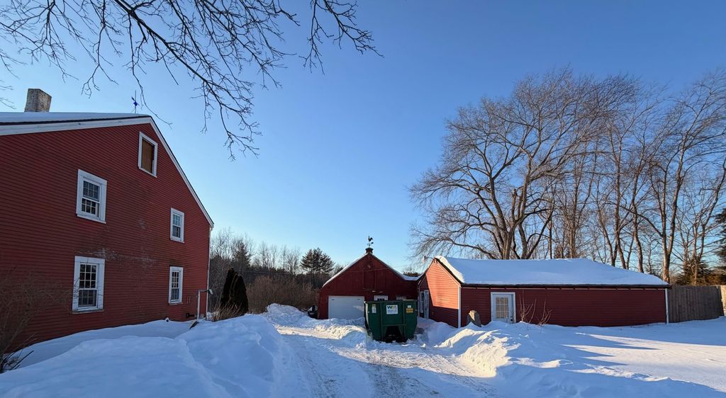 Photo of 217 Portsmouth Avenue, Stratham, NH 03885 (MLS # 5075471)