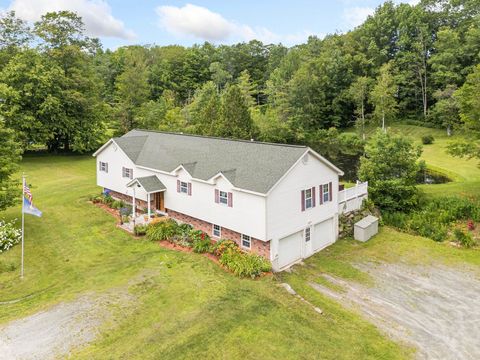 5 Malagash Road Reading VT 05062