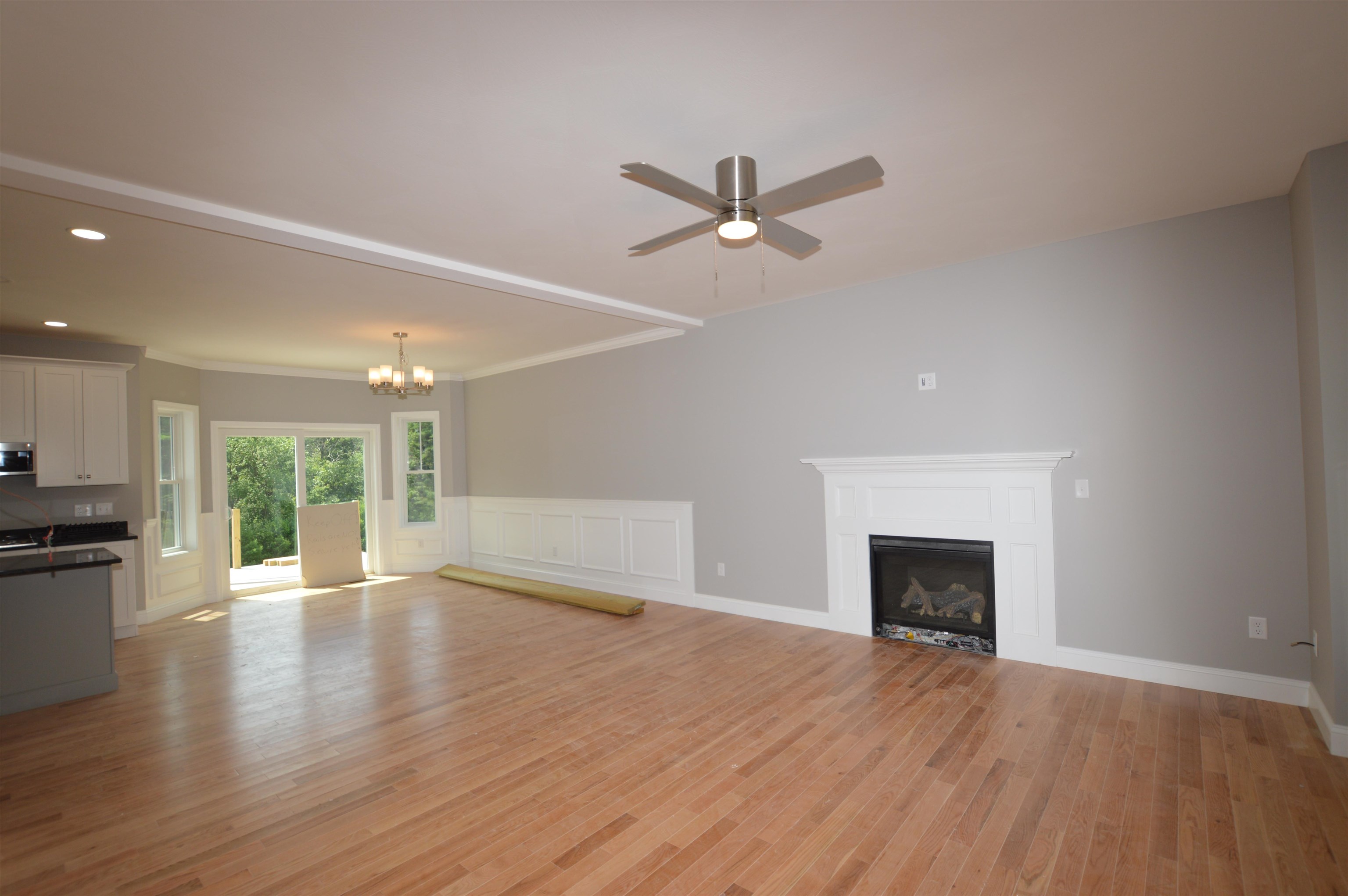 Concord, New Hampshire 03301, United States, 3 Bedrooms Bedrooms, ,3 BathroomsBathrooms,Residential,Active,117115