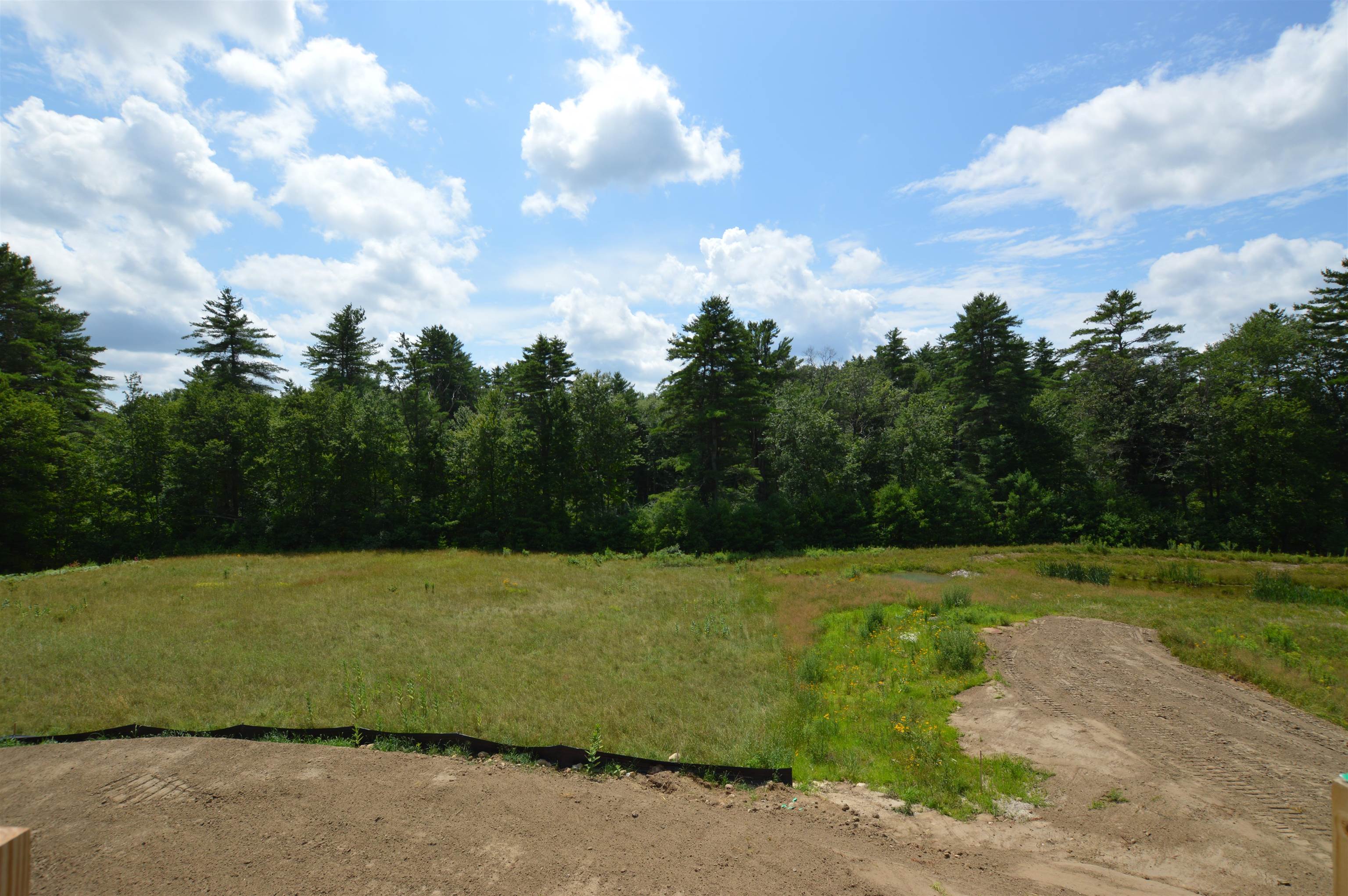 Concord, New Hampshire 03301, United States, 3 Bedrooms Bedrooms, ,3 BathroomsBathrooms,Residential,Active,117115