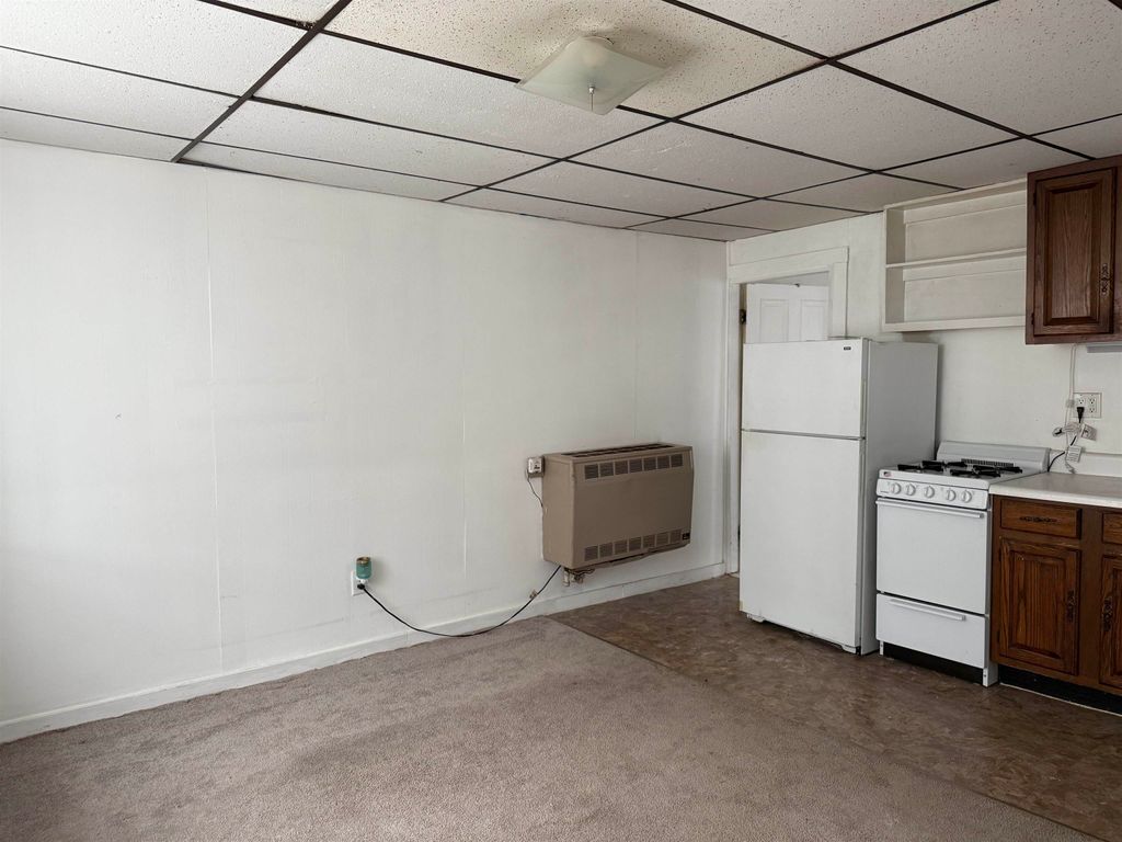 Photo of 5 Washington Street #4, Laconia, NH 03246 (MLS # 5085865)