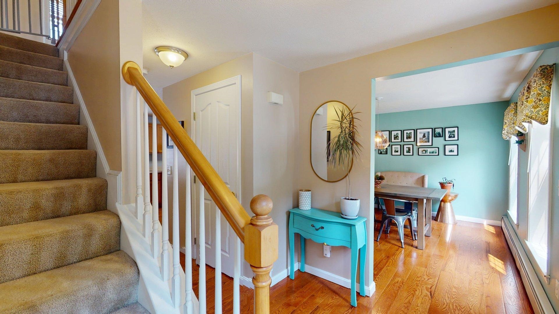 7 Devinne Drive