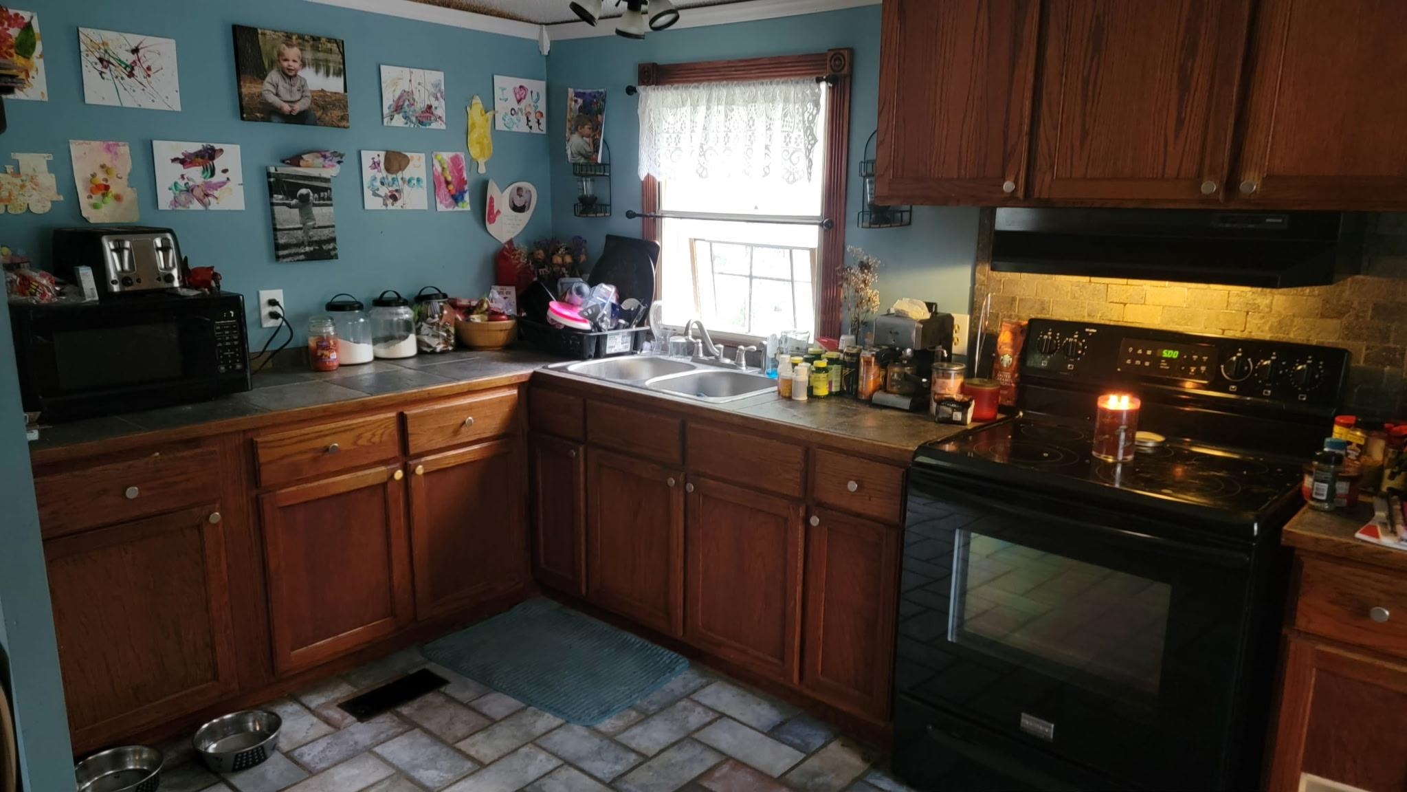 25 Freedom Acres Drive