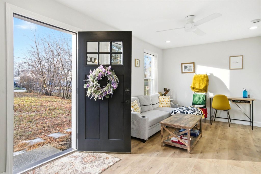 Photo of 75 Fremont Street, Manchester, NH 03103 (MLS # 5070944)