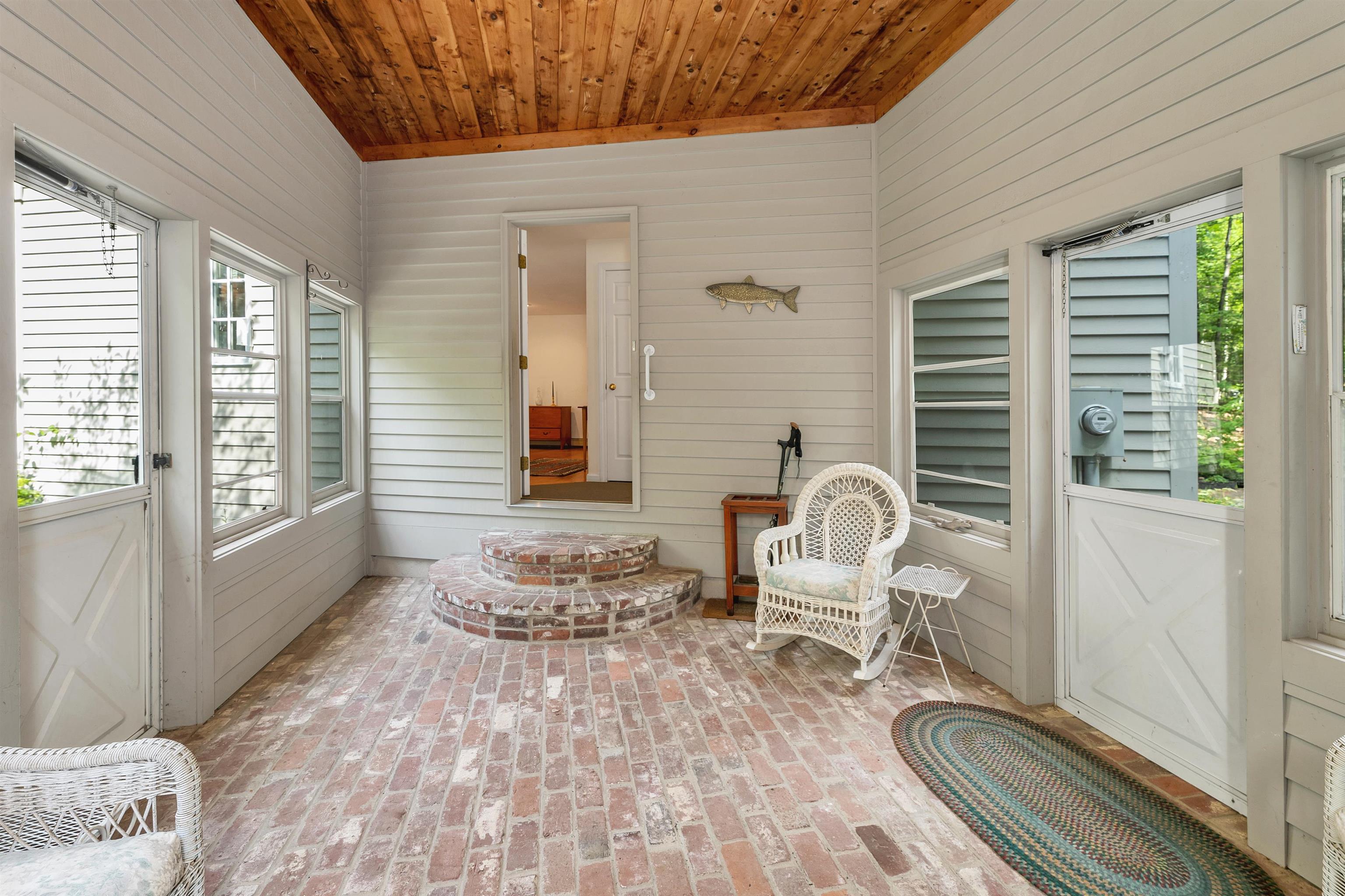 28 Spruce Road