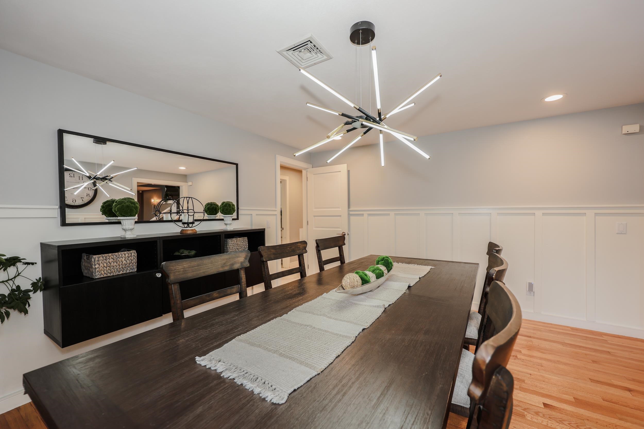 Windham, New Hampshire 03087, United States, 4 Bedrooms Bedrooms, ,4 BathroomsBathrooms,Residential,Pending,103694