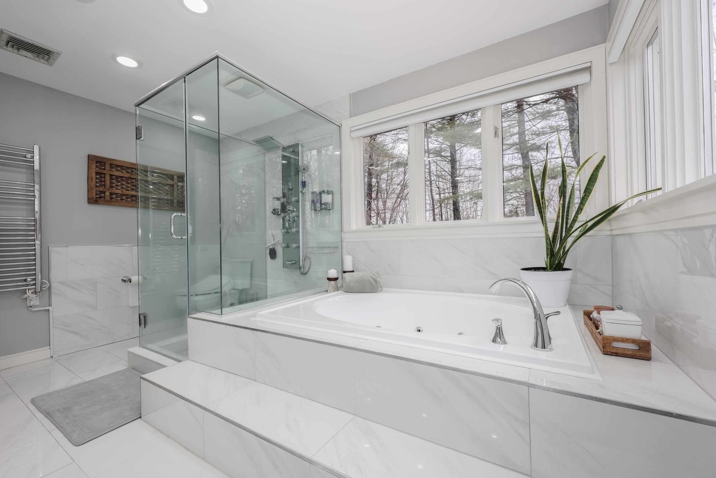 Windham, New Hampshire 03087, United States, 4 Bedrooms Bedrooms, ,4 BathroomsBathrooms,Residential,Pending,103694