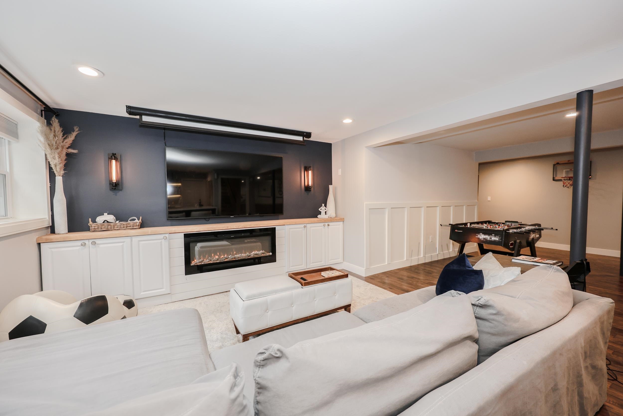 Windham, New Hampshire 03087, United States, 4 Bedrooms Bedrooms, ,4 BathroomsBathrooms,Residential,Pending,103694