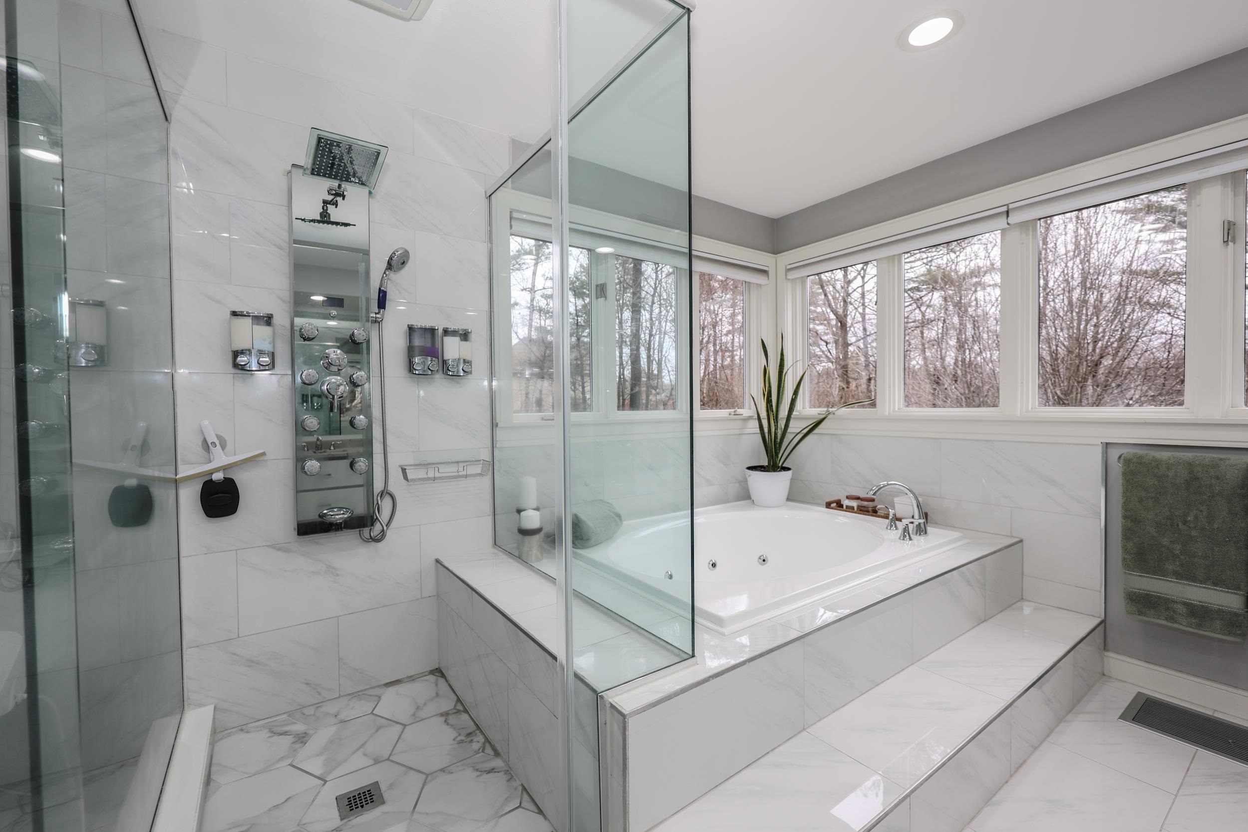 Windham, New Hampshire 03087, United States, 4 Bedrooms Bedrooms, ,4 BathroomsBathrooms,Residential,Pending,103694