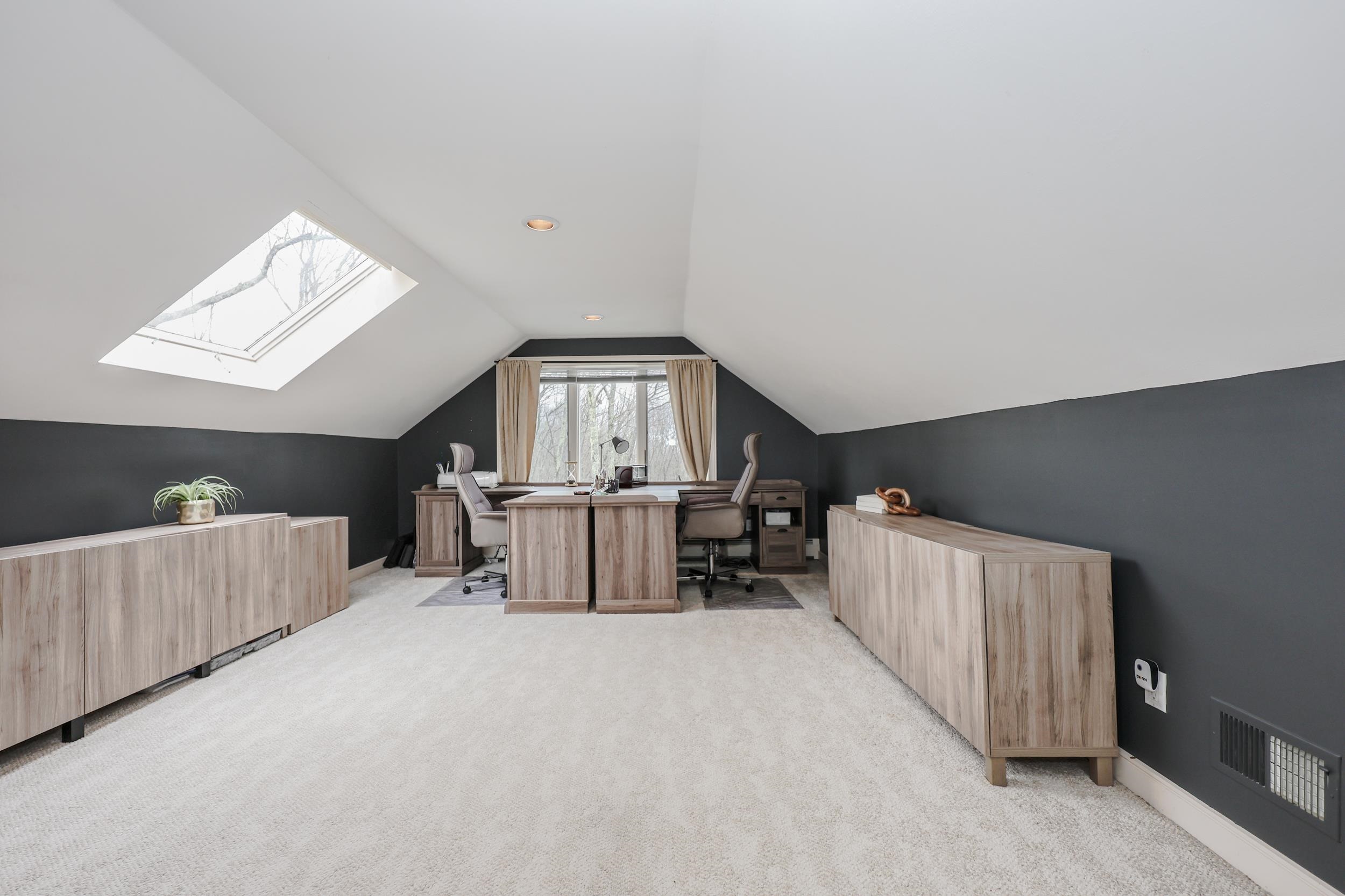 Windham, New Hampshire 03087, United States, 4 Bedrooms Bedrooms, ,4 BathroomsBathrooms,Residential,Pending,103694