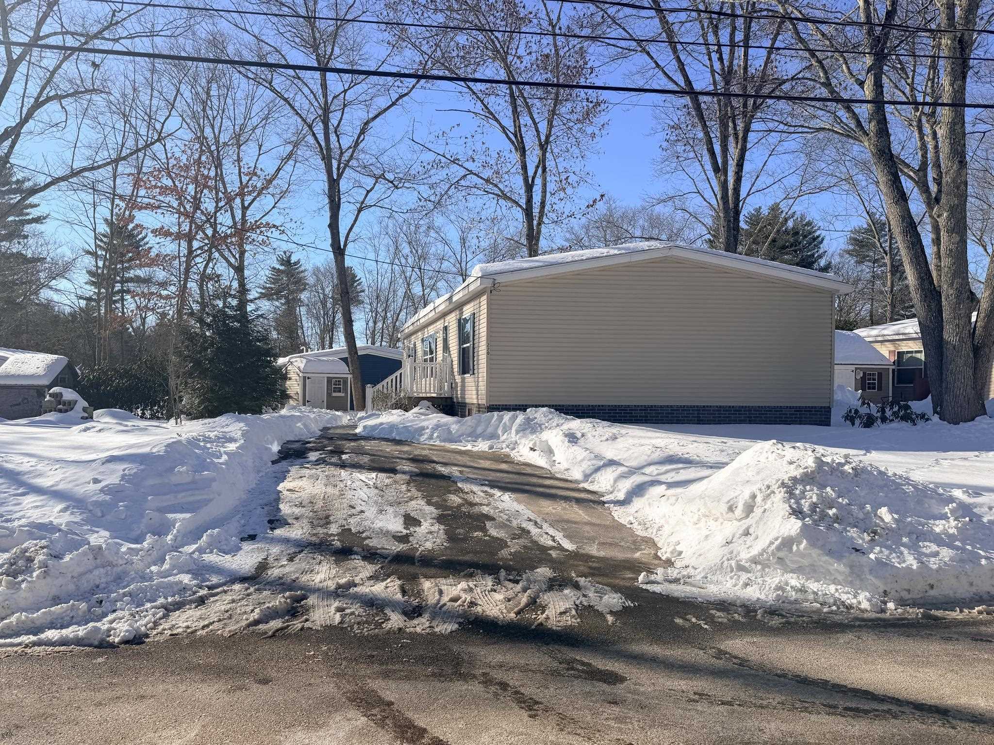 220 Robin Hood Drive 220