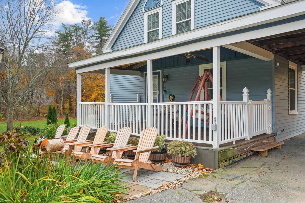Photo of 28 Westville Road, Plaistow, NH 03865 (MLS # 5068708)