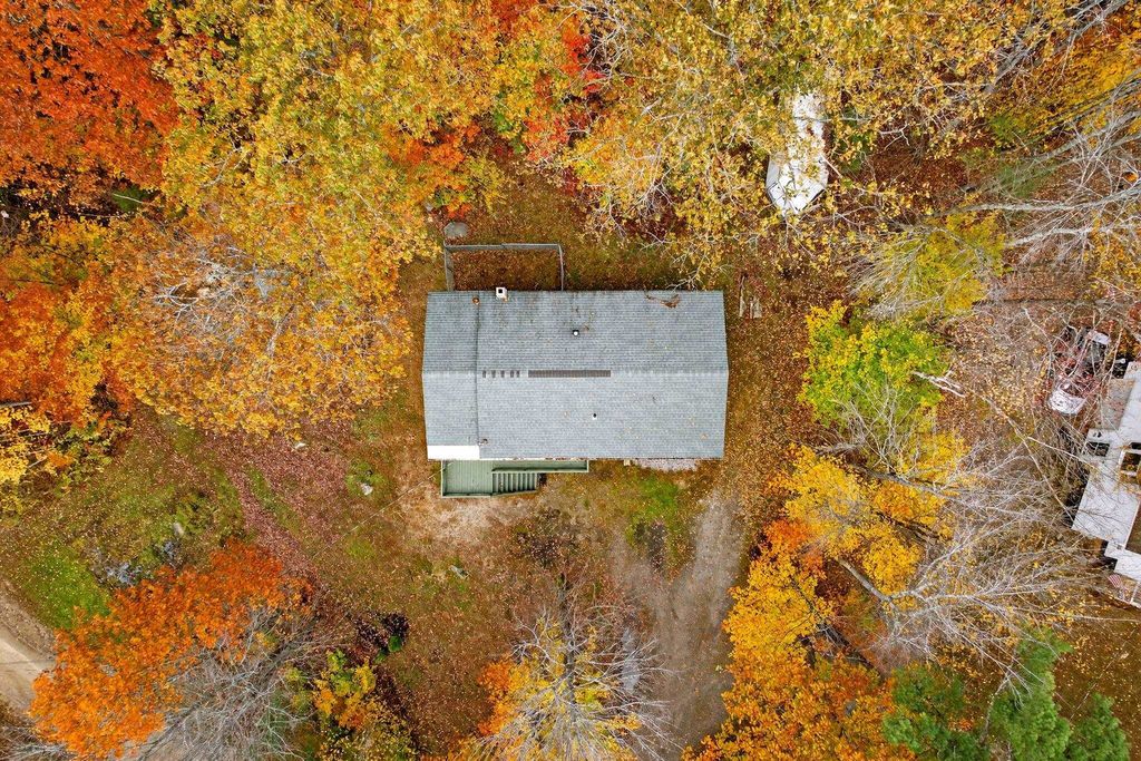 Photo of 8 Brookwood Drive, Barnstead, NH 03225 (MLS # 5067305)