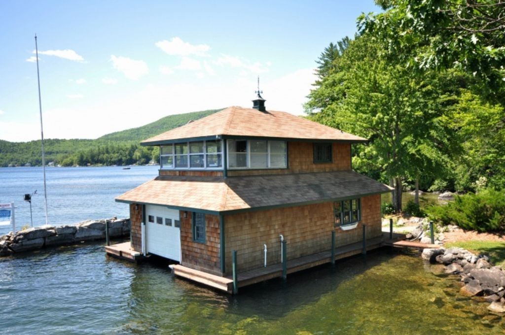Photo of 118 Woodlands Road, Alton, NH 03810 (MLS # 4735633)