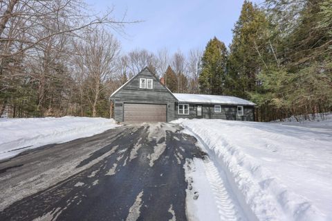 Photo of 13 Van Ger Drive, Bow, NH 03304 (MLS # 5076857)