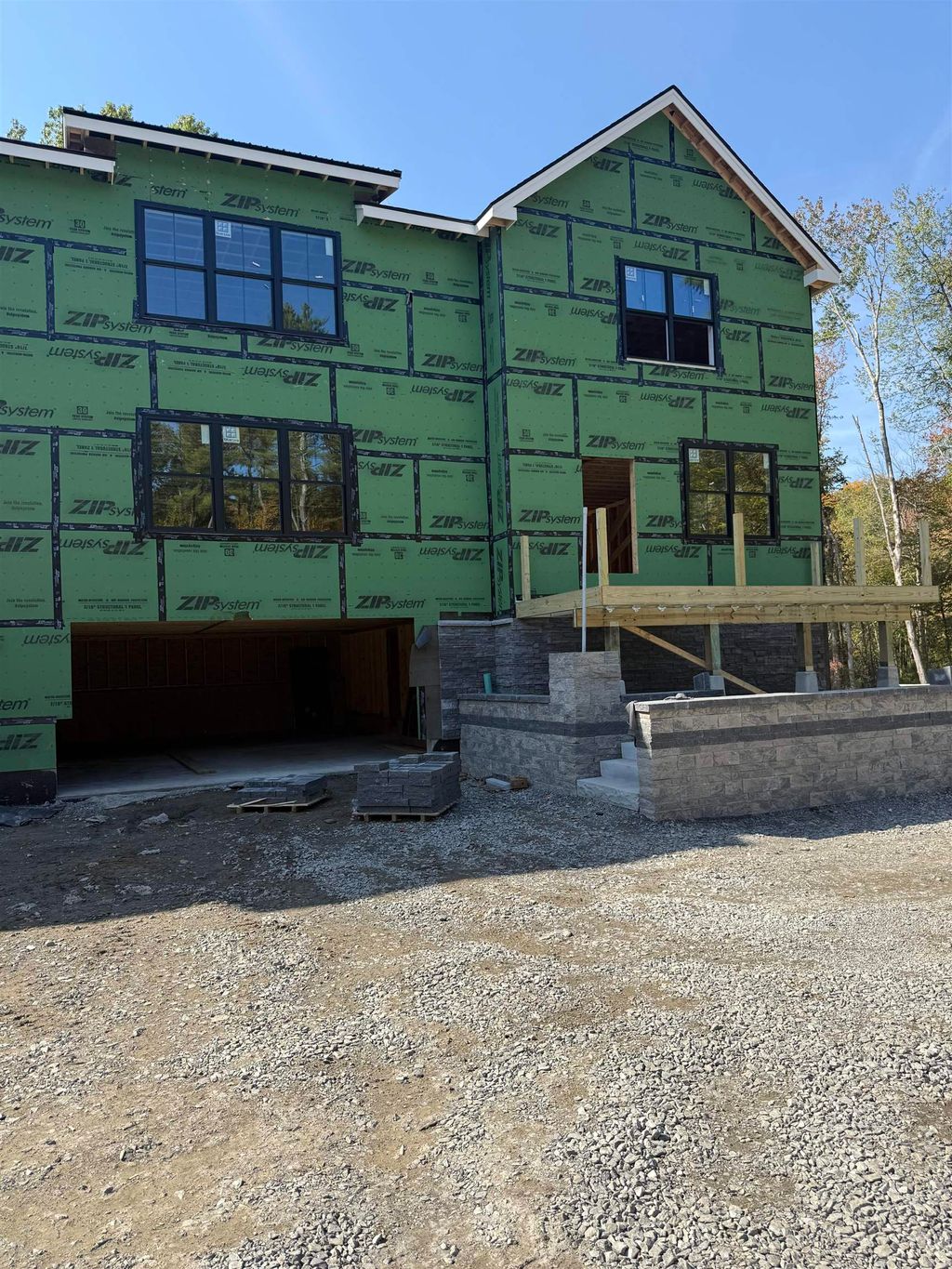 Photo of 103 Rockingham Road #2, Londonderry, NH 03053 (MLS # 5054386)