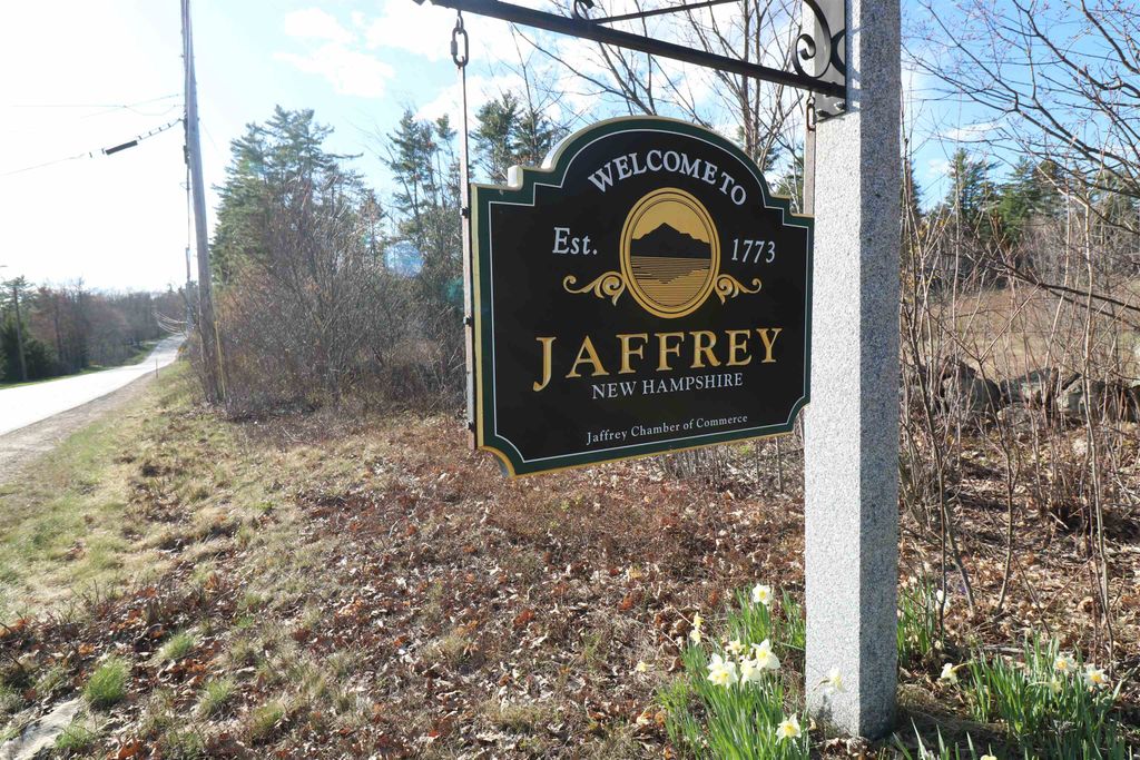 Photo of 544 Turnpike Road, Jaffrey, NH 03452 (MLS # 5085781)