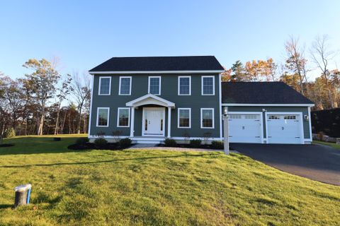 Photo of 16 Pawtuckaway Ridge #lot 16, Nottingham, NH 03290 (MLS # 5056167)