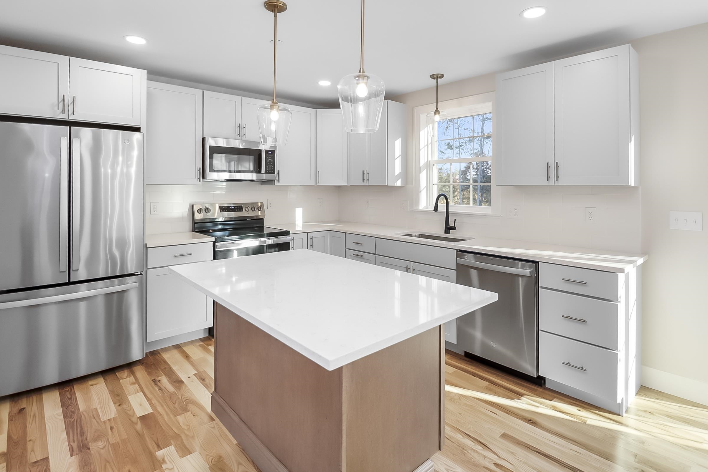 lot 16 Pawtuckaway Ridge lot 16