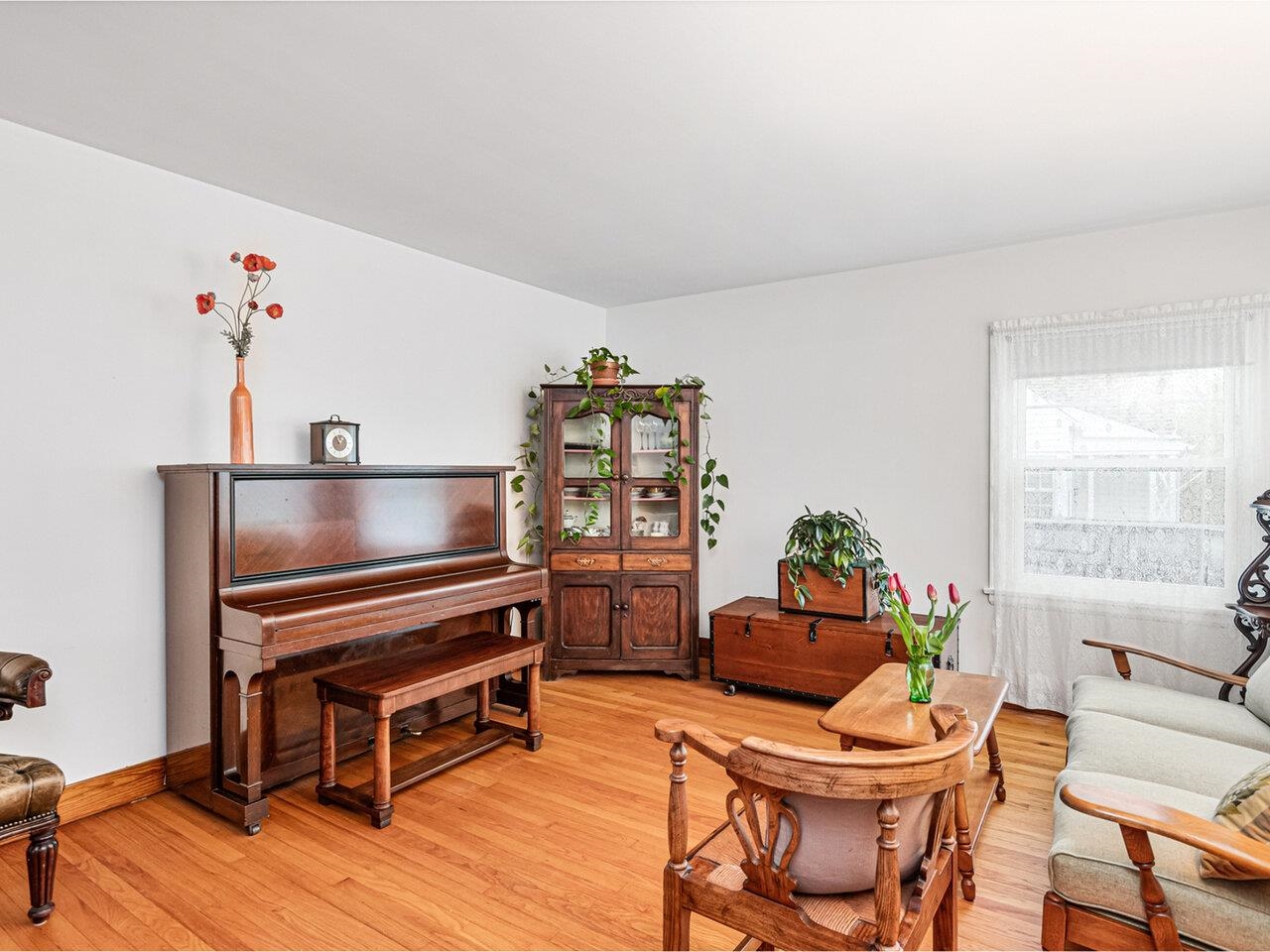 49 Oakland Terrace