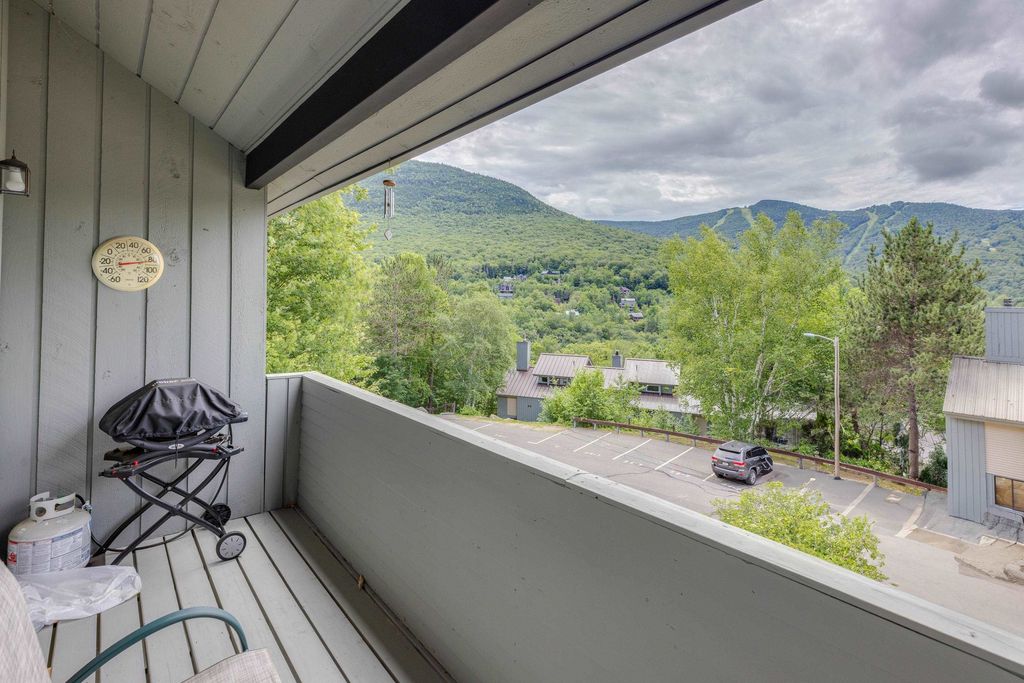 Photo of 27 Ravine Lane #1, Lincoln, NH 03251 (MLS # 5075353)